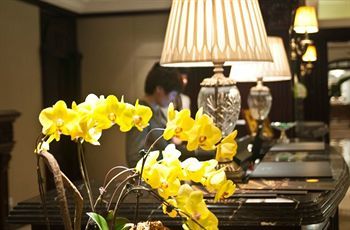 Royal Grace Hotel