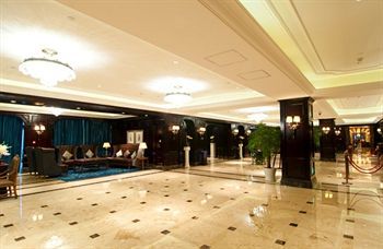 Royal Grace Hotel