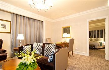 Royal Grace Hotel