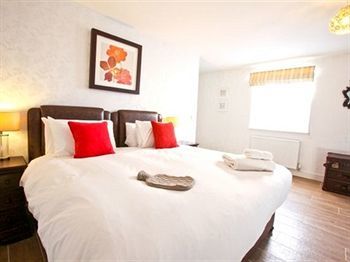 Hostal The Notley Arms Inn