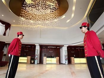 Calvin Hotel