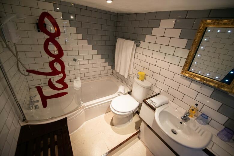 Hotel Pelirocco