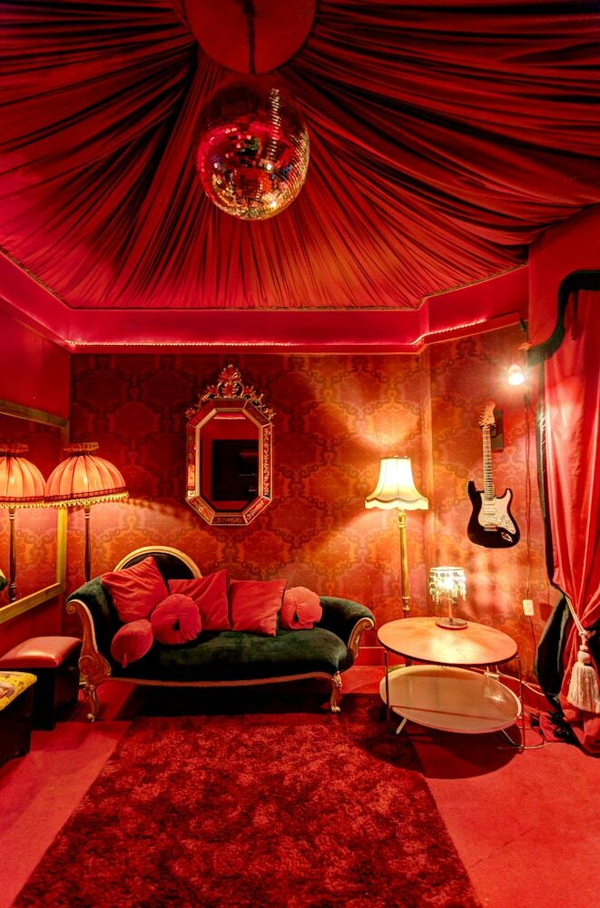 Hotel Pelirocco