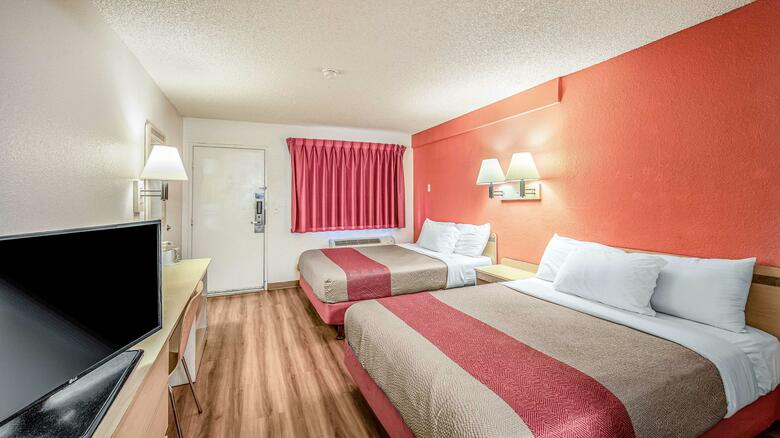 Motel 6 Eureka
