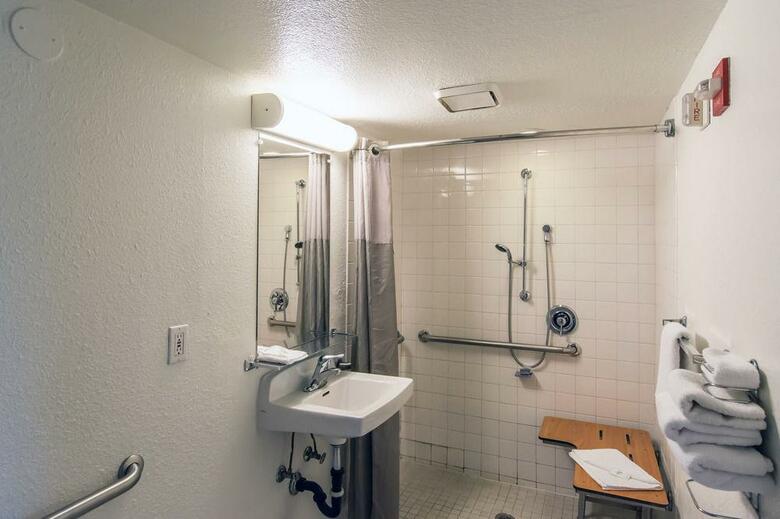 Motel 6 Eureka