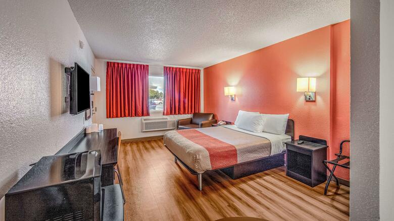 Motel 6 Eureka