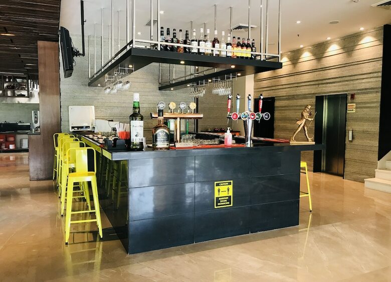 Citrus Hotels Gurgaon Central