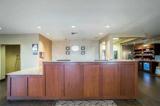 Hotel Comfort Suites