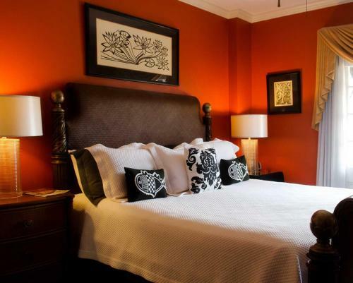 Hotel Old Capitol Inn