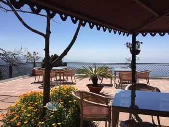 Hotel Welcomheritage Kasmanda Palace
