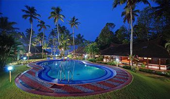 Hotel Kayaloram Heritage Lake Resort