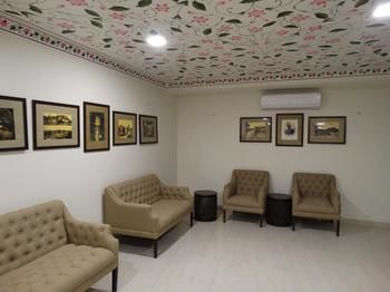 Hotel Umaid Residency
