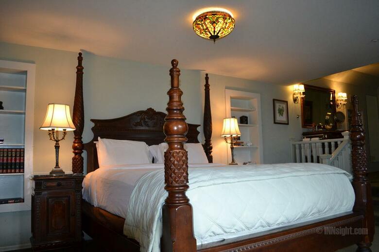 Hostal Cedar Gables Inn