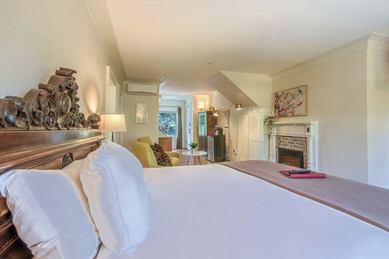 Hostal Cedar Gables Inn