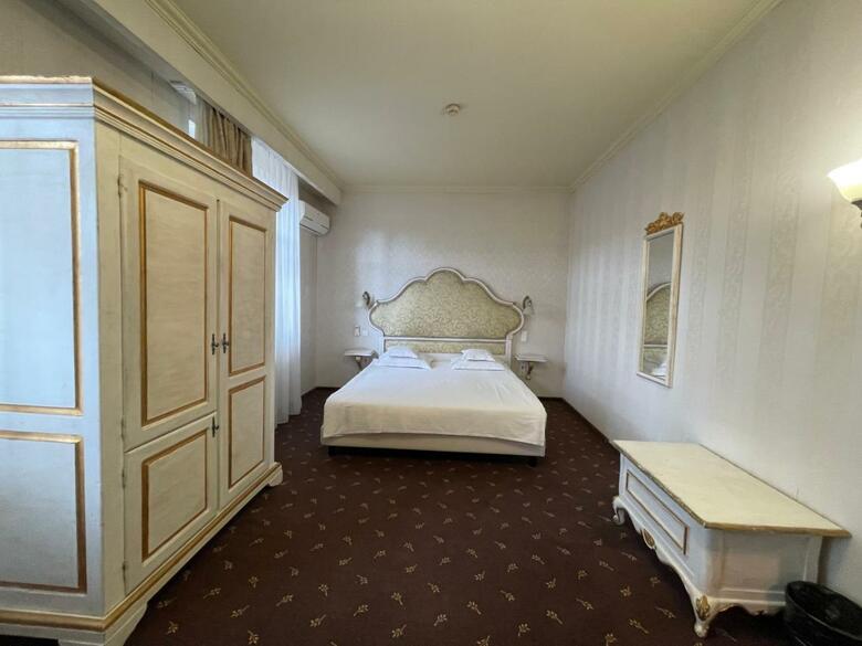 Best Western Topaz Hotel