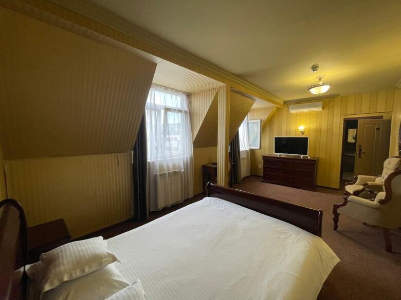 Best Western Topaz Hotel