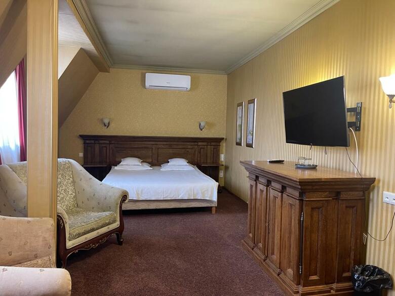 Best Western Topaz Hotel