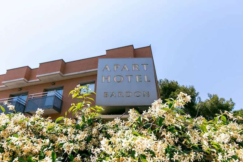Aparthotel Bardon
