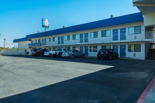 Motel 6 Russellville Ar
