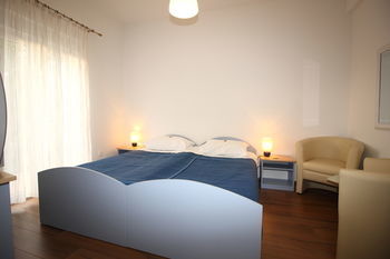 Bacan Serviced Apartments