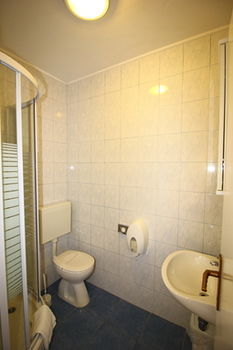 Bacan Serviced Apartments