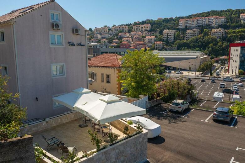 Apartments Aura