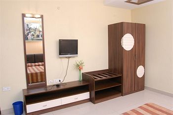 Hotel Rushabh Home