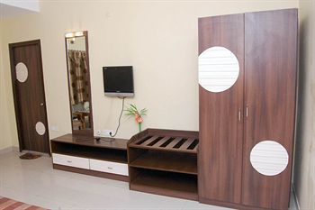 Hotel Rushabh Home