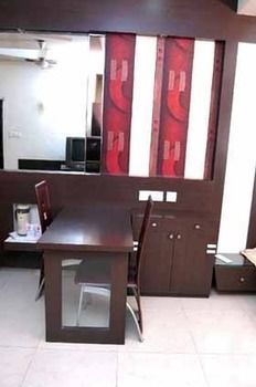 Hotel Rushabh Home