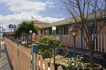 Motel Americas Best Value Inn & Suites-boardwalk