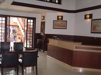 Hotel The Mango Tree Inn