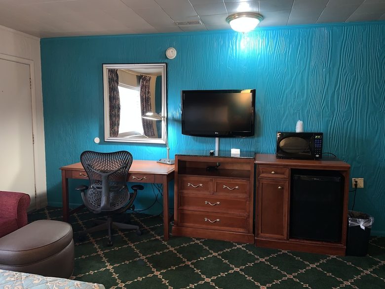 Campbell's Motel