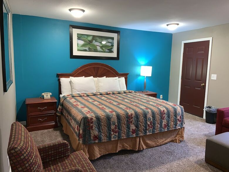 Campbell's Motel
