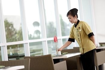 Hotel Santika Cikarang