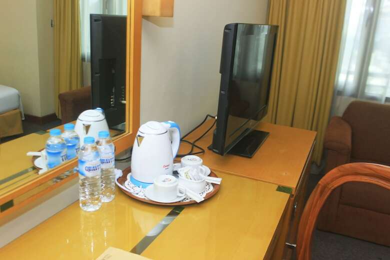 Mega Anggrek Hotel & Convention