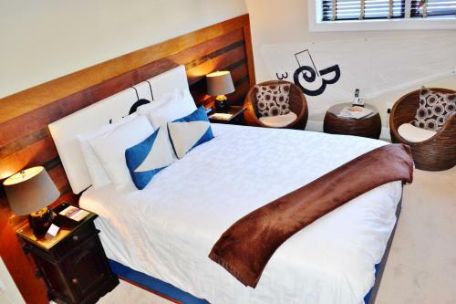 Bed & Breakfast Water's Edge Inn