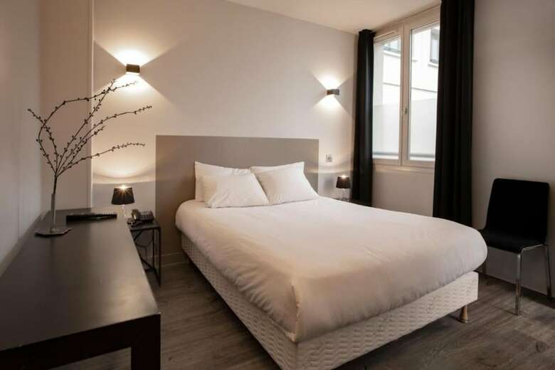 Hotel De Paris