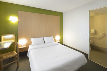 Hotel B&B H�tel Tours Centre St-avertin