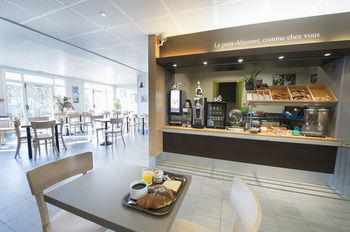 Hotel B&B H�tel Tours Centre St-avertin