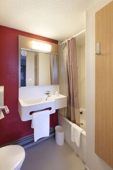 Hotel B&B H�tel Rennes Nord St Gr�goire