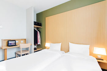 Hotel B&B H�tel Toulouse Basso Cambo