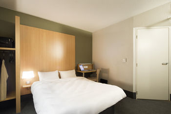 Hotel B&B H�tel Toulouse Basso Cambo