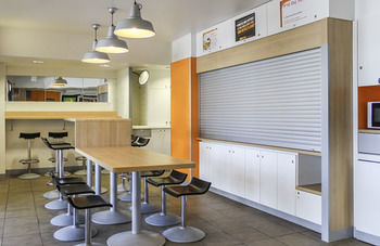 Hotelf1 Clermont Ferrand Issoire Coudes