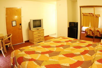 Hotel Glen Capri Inn & Suites - Colorado