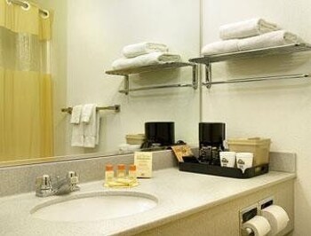 Hotel Days Inn And Suites, Jesup Ga