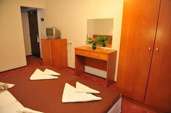 Hotel Heleni Beach