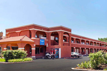 Motel Rodeway Inn