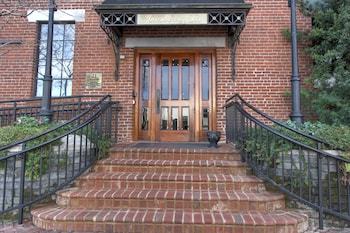 Hostal Ansonborough Inn