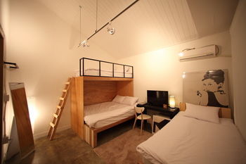 Hotel House740