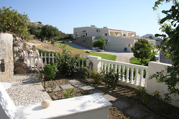 Johannes Apartments